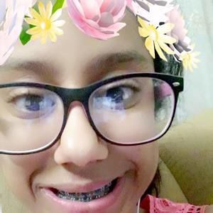 Meet your Posher, Rozana